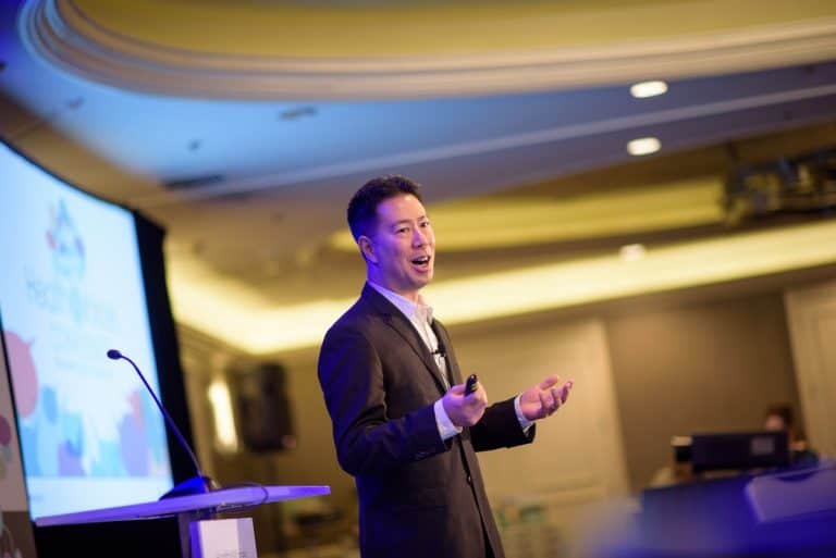 What every doctor needs to know about social media, according to KevinMD