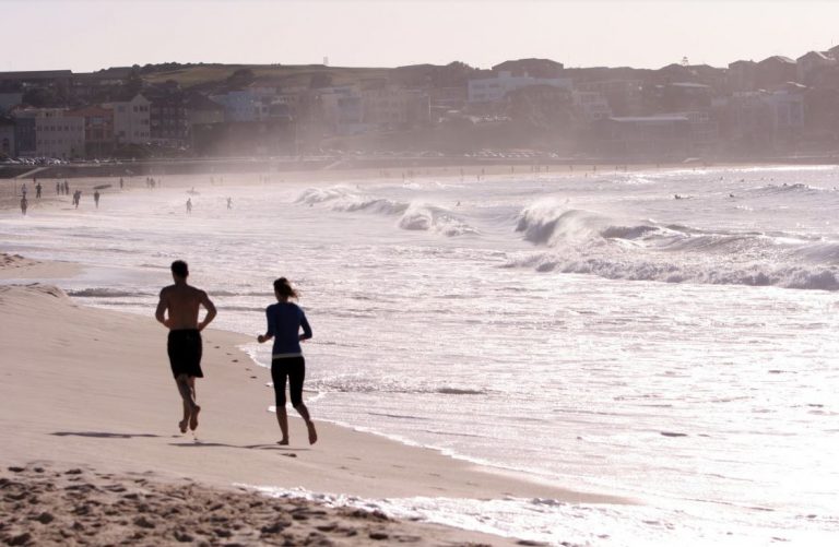 How Intermittent Fasting Helps You Manage Your Weight