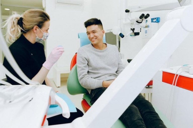 When Do You Need To Visit An Emergency Dentist?