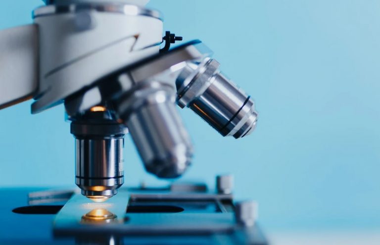 4 Ways Microscopes Have Impacted the Healthcare Field