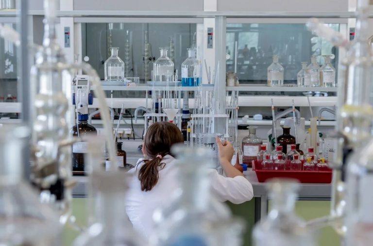 The Role of CROs in Infectious Disease Clinical Research