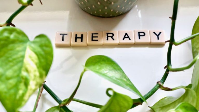 Why Advanced Manual Therapy Makes the Difference: How Calibration PT’s DPT-Led Approach Transforms Recovery in Overland Park