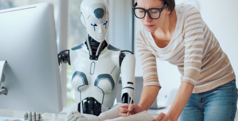 47% Faster Medical Notes: AI Scribe vs Human Scribe Showdown