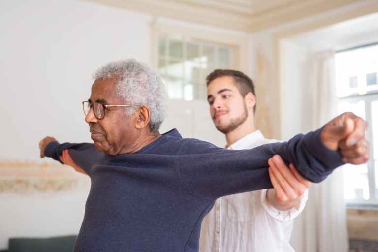 Why Assisted Living is Beneficial For Seniors without a Caregiver
